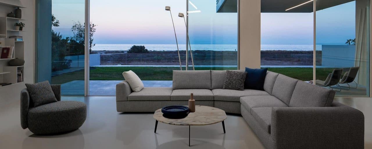 Papadatos collection banner.