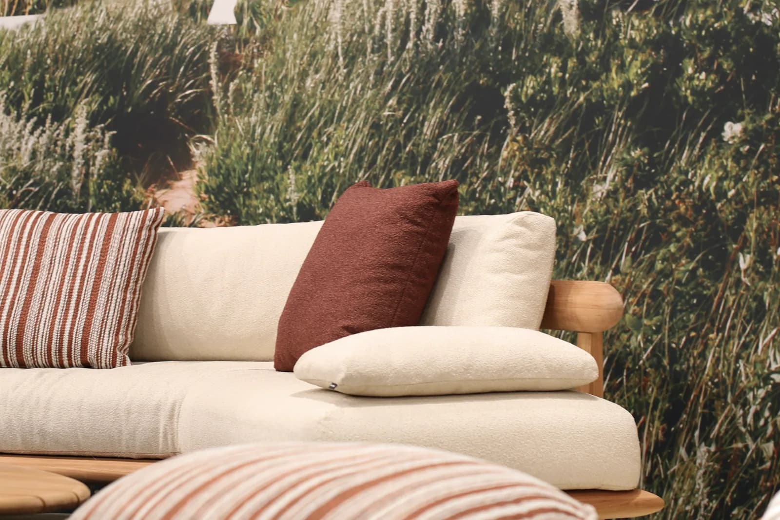 Betaco ARTICLE: The exclusive outdoor world turned inside out, project