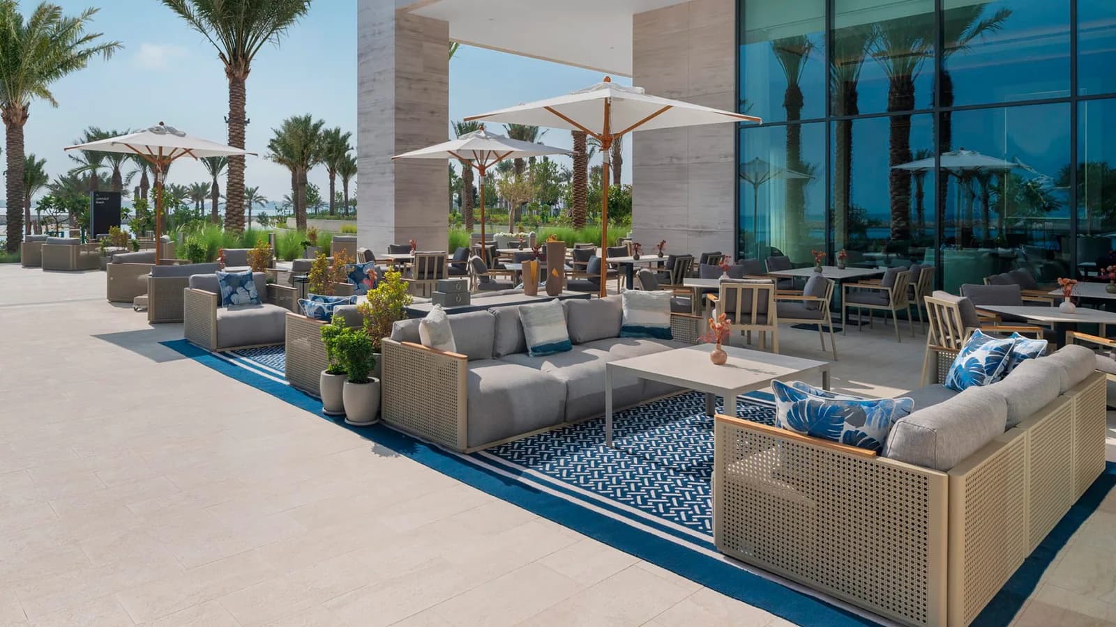 Gandiablasco Address Beach Resort Hotel, hospitality project in Dubai, United Arab Emirates