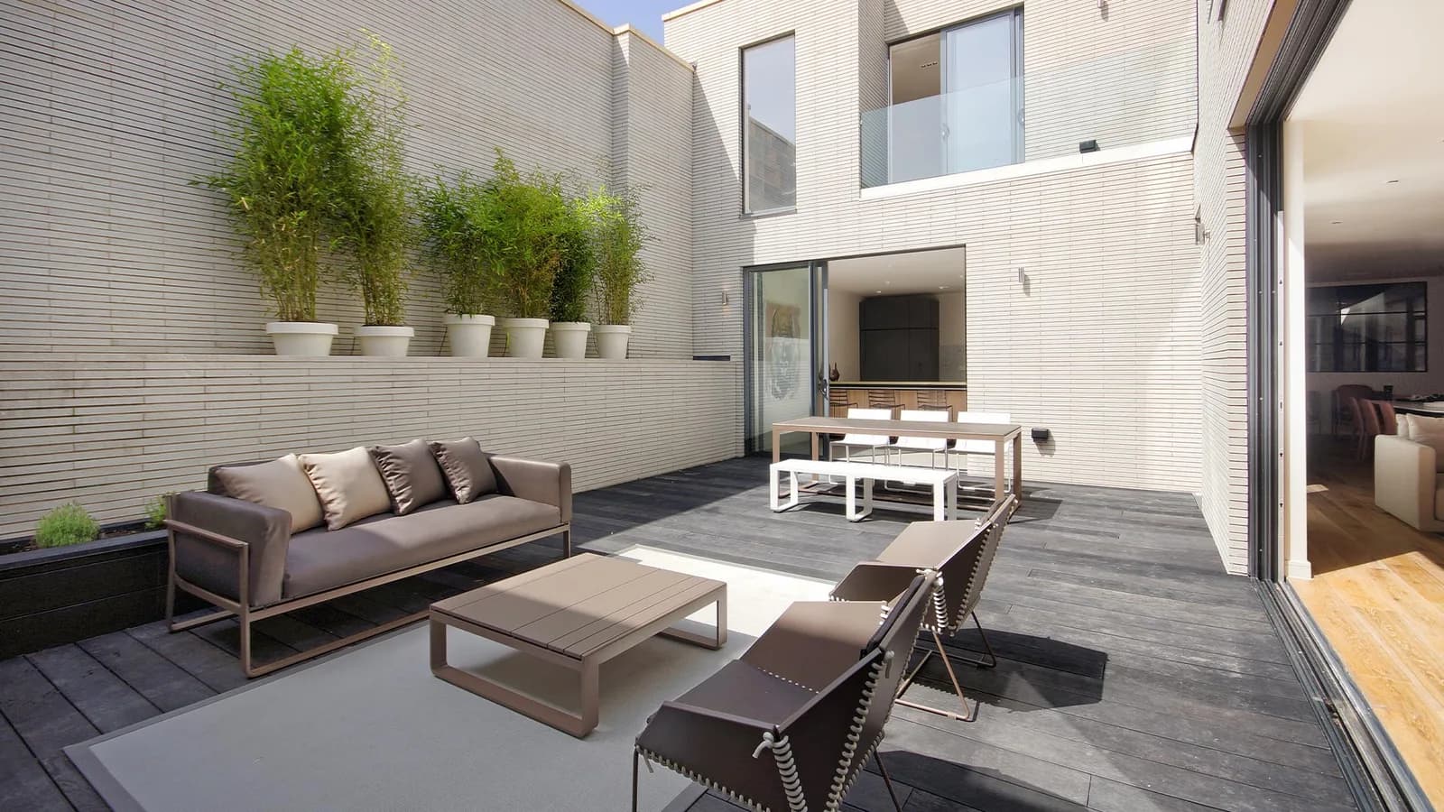 Gandiablasco Plum Tree Mews, residential project in London, England