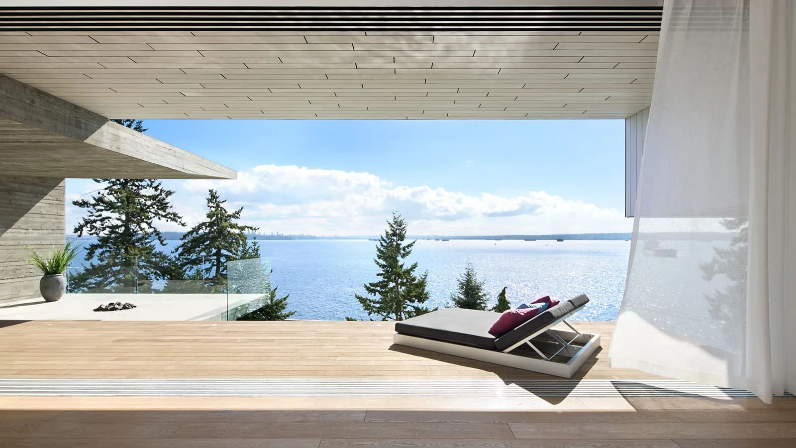 Gandiablasco The Sunset House, residential project in West Vancouver, Canada