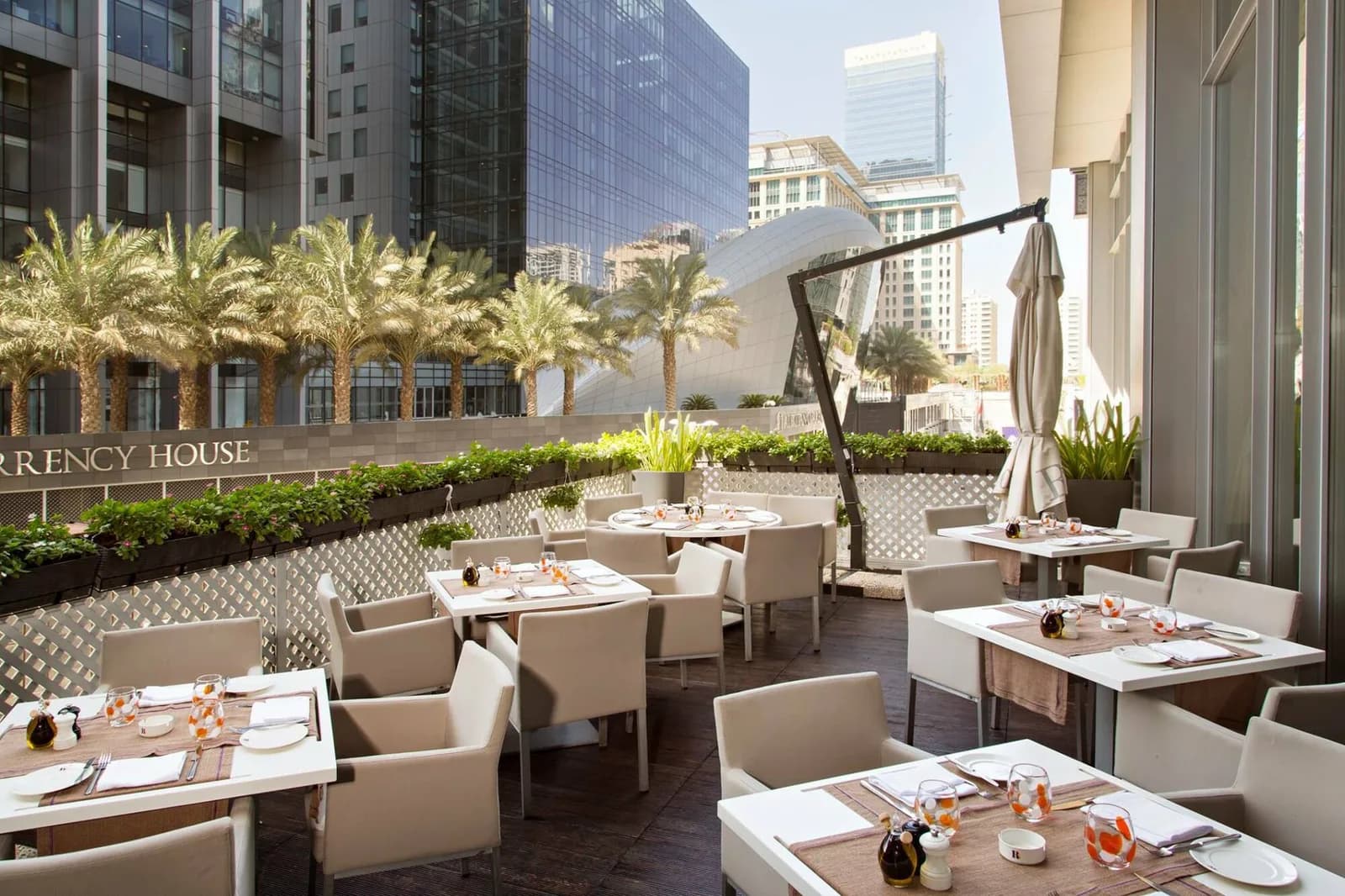 Manutti Roberto's, hospitality project in Dubai, United Arab Emirates