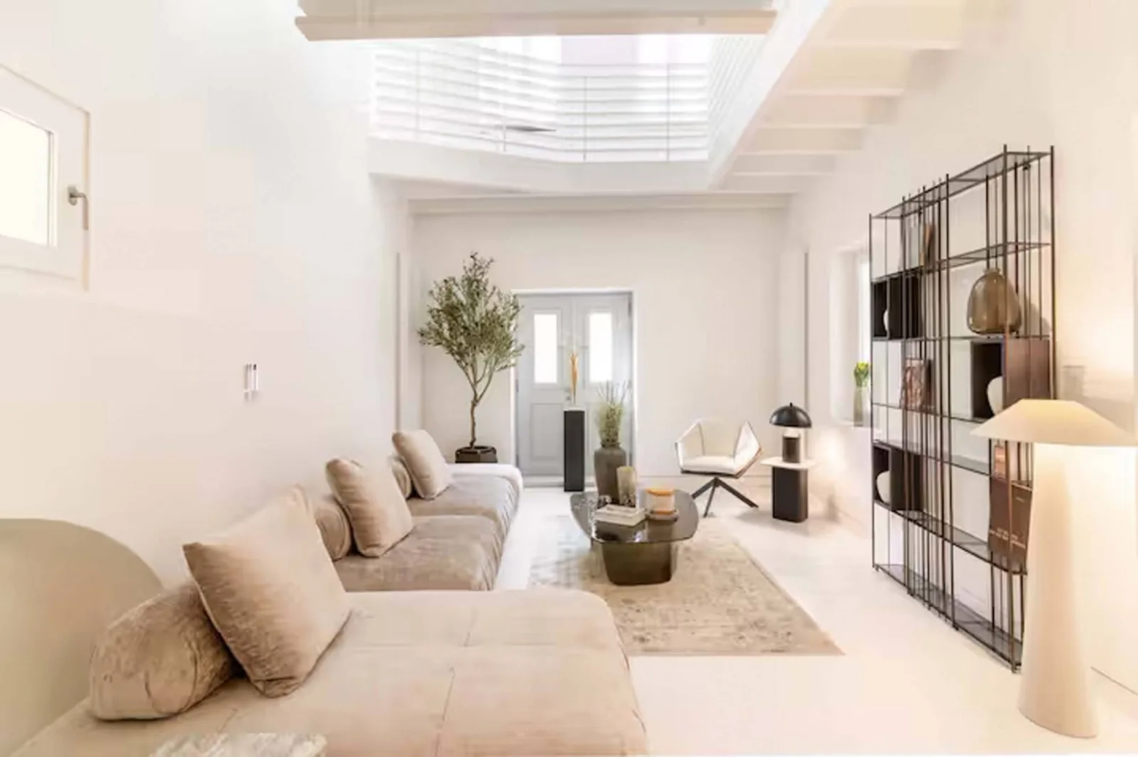 Papadatos Plaka Villa Epic Acropolis Views, residential project in Athens, Greece