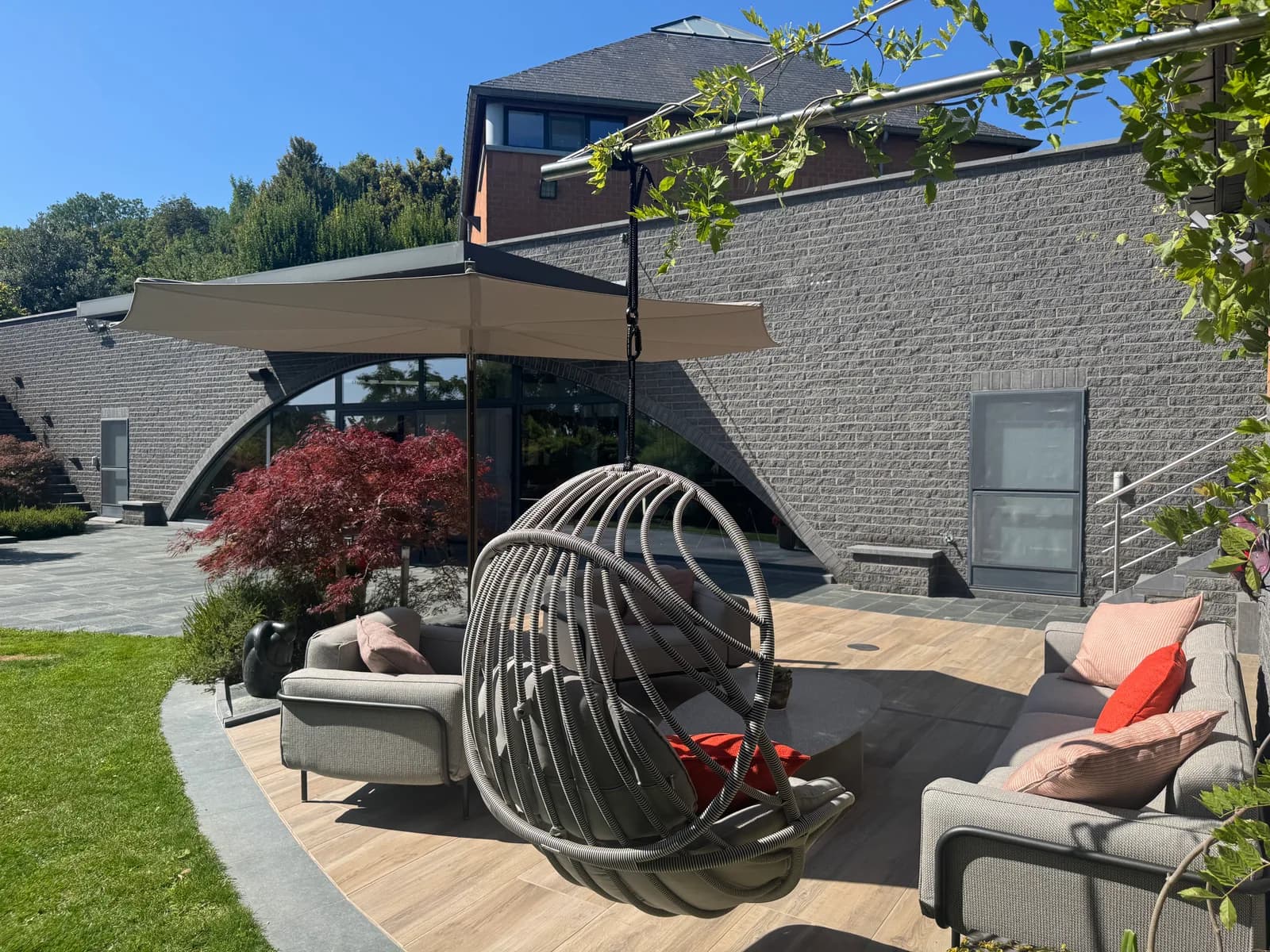 Umbrosa Versa PX Earth Clay, residential project in Belgium