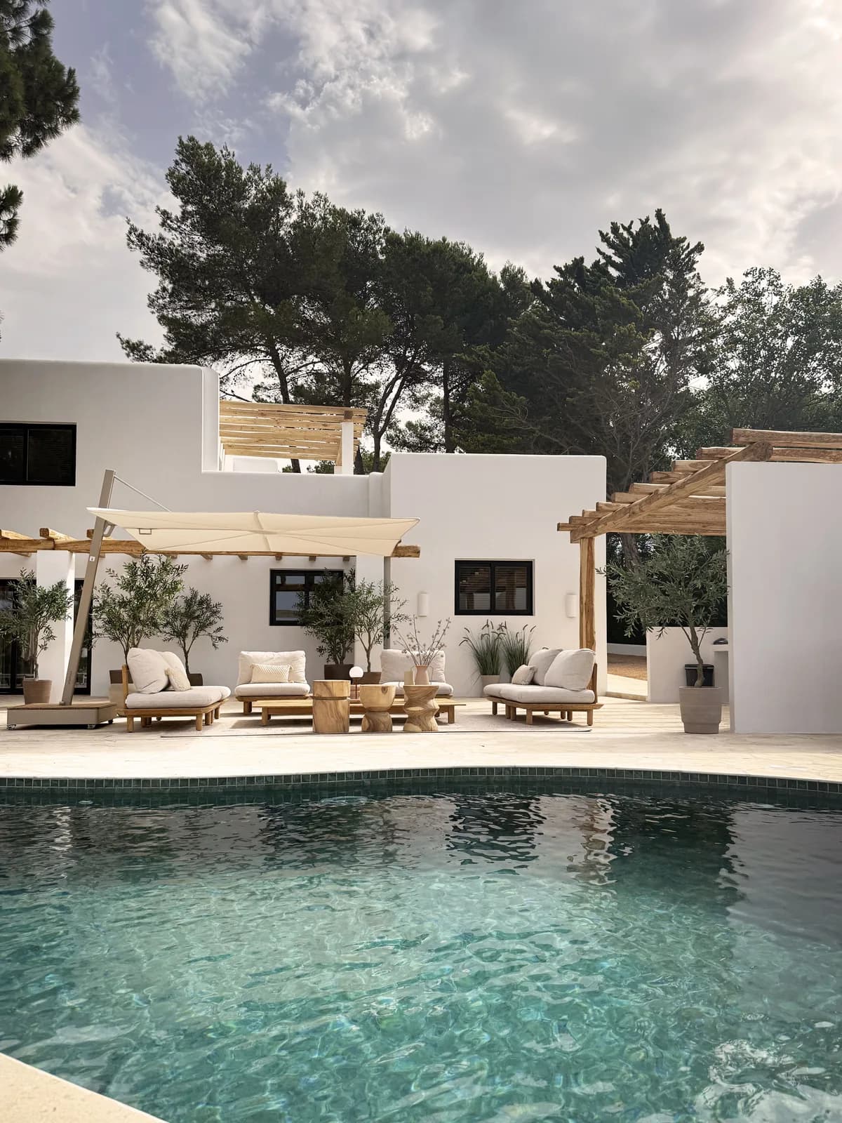Umbrosa Versa PX Grey Beige, residential project in Netherlands